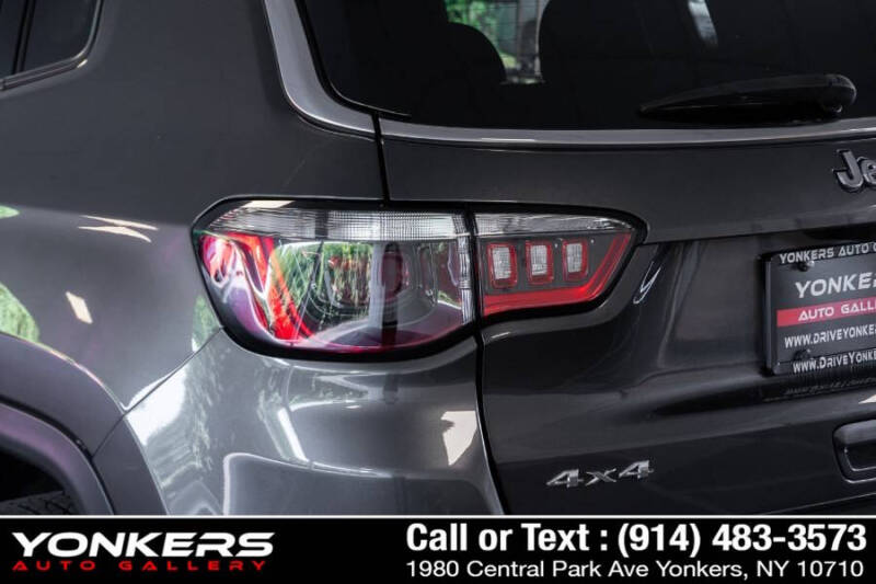 2022 Jeep Compass Altitude