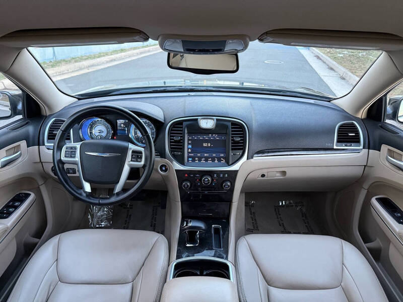 2014 Chrysler 300