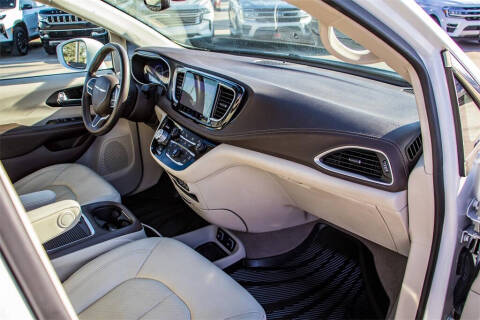 2021 Chrysler Pacifica Touring L