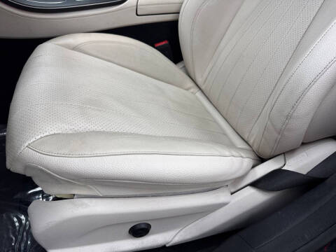 2019 Mercedes-Benz E-Class E 300