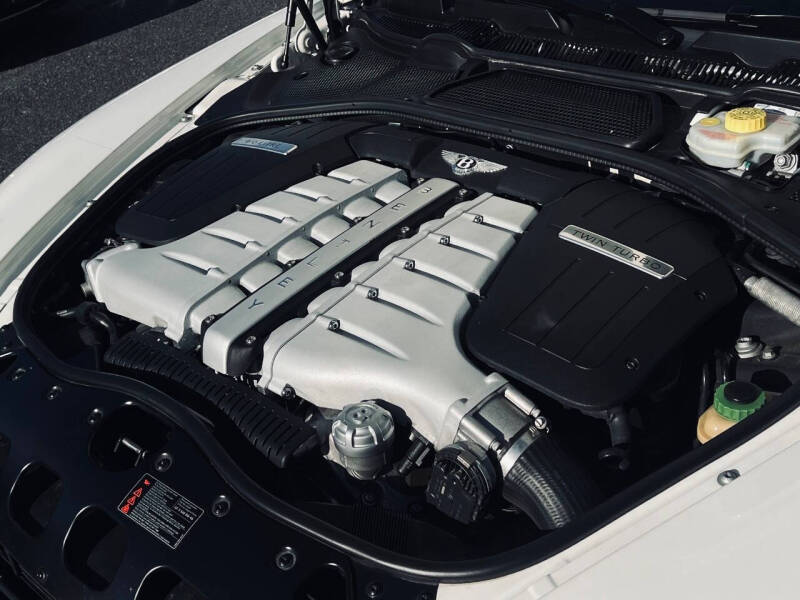 2013 Bentley Continental Flying Spur