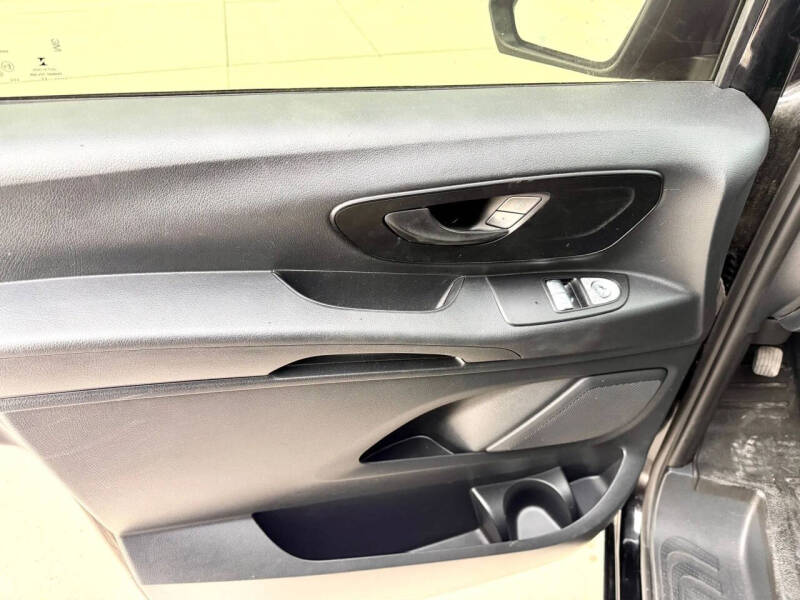 2022 Mercedes-Benz Metris Cargo