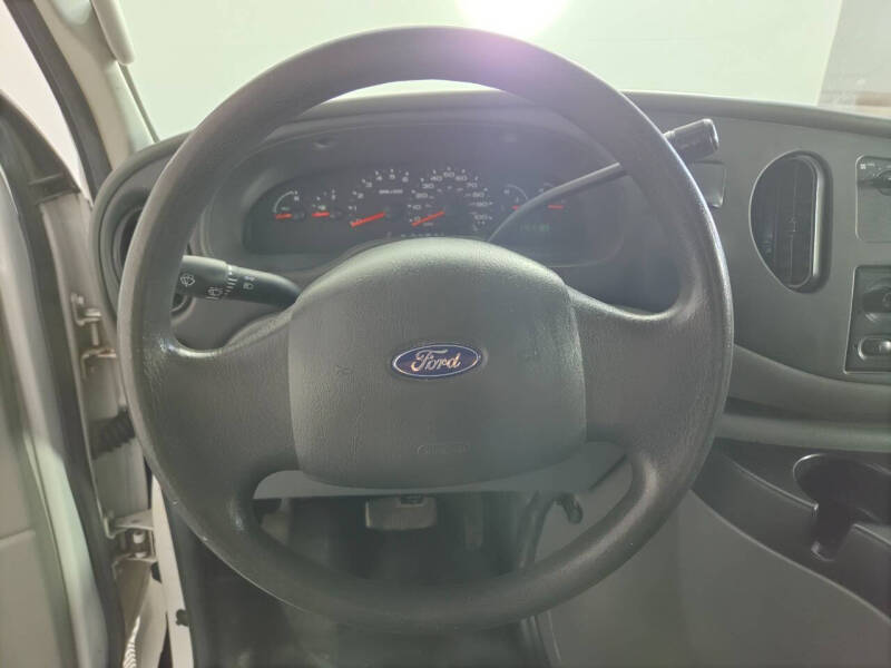 2008 Ford E-Series E-150