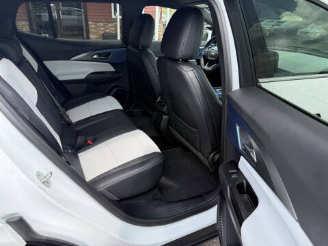2025 Chevrolet Equinox EV LT 2