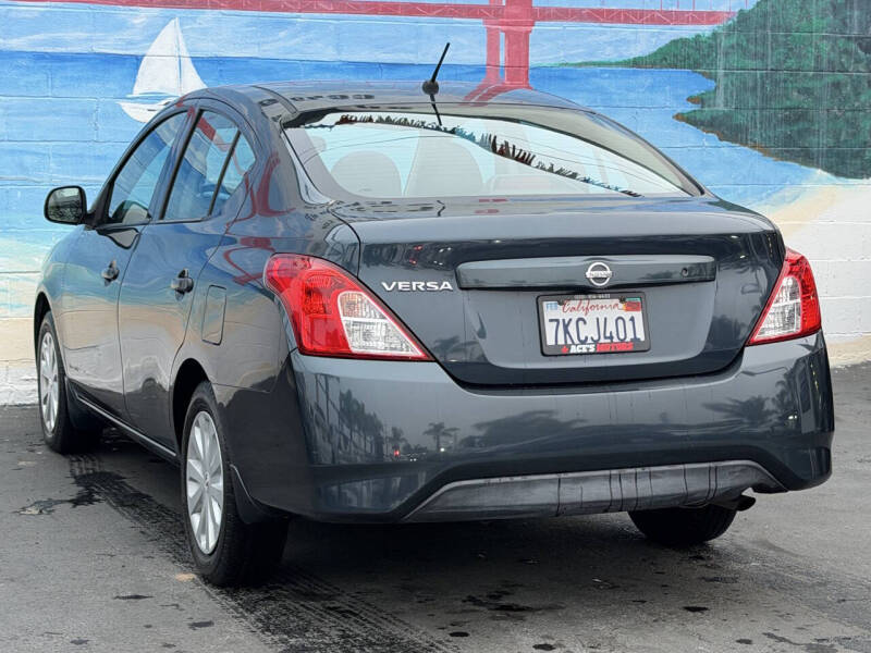 2015 Nissan Versa 1.6 S