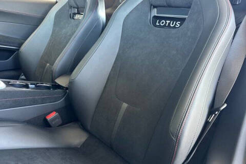 2025 Lotus Emira V6 Base