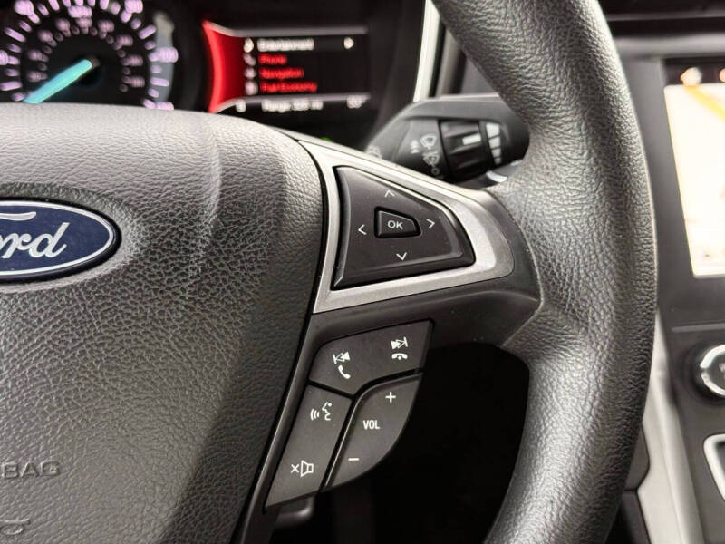 2019 Ford Fusion Hybrid SE