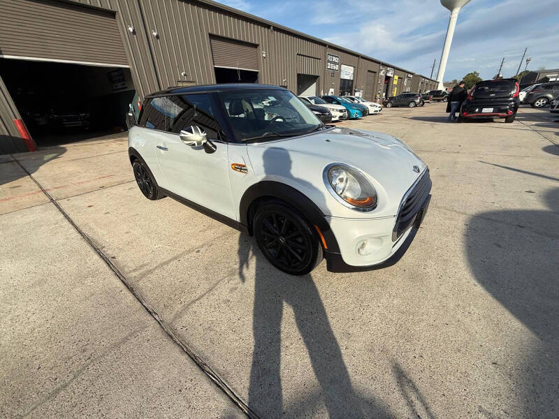 2016 MINI Hardtop 2 Door Cooper