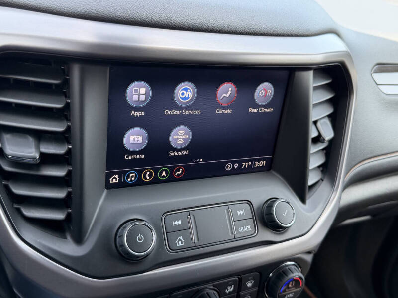 2021 GMC Acadia AT4