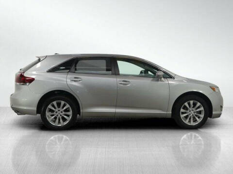 2014 Toyota Venza LE