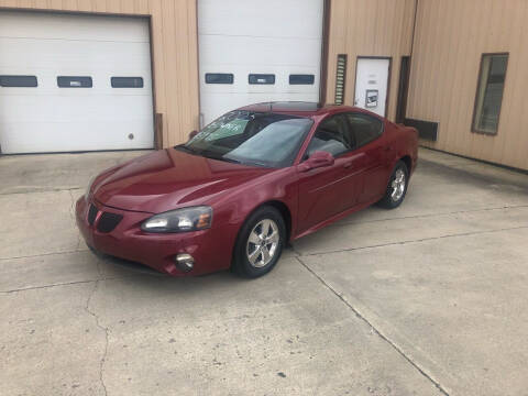 2005 Pontiac Grand Prix for sale at Walker Motors in Muncie IN