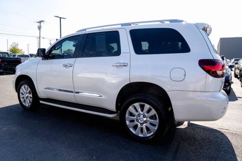 2021 Toyota Sequoia Platinum