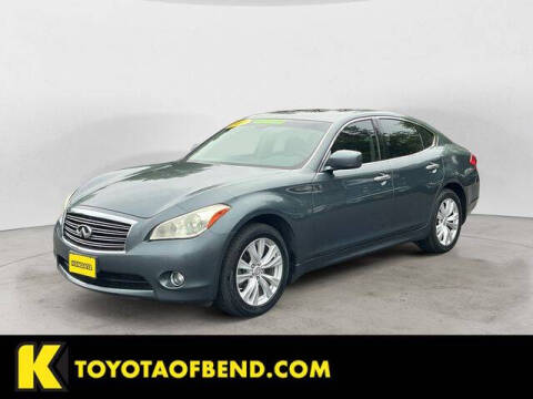 2011 Infiniti M37 x