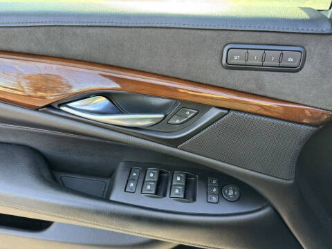 2019 Cadillac Escalade Luxury