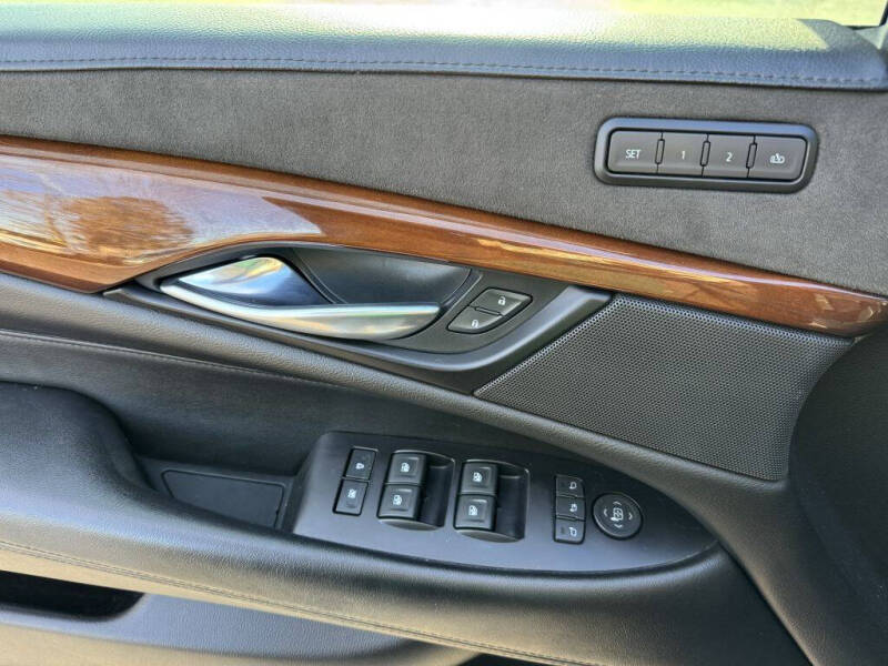 2019 Cadillac Escalade Luxury