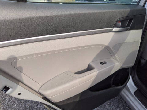 2019 Hyundai Elantra