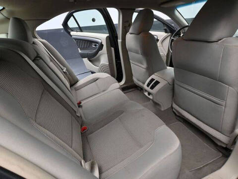 2011 Ford Taurus SEL