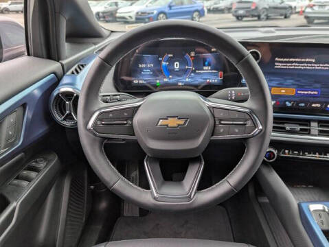 2025 Chevrolet Equinox EV LT