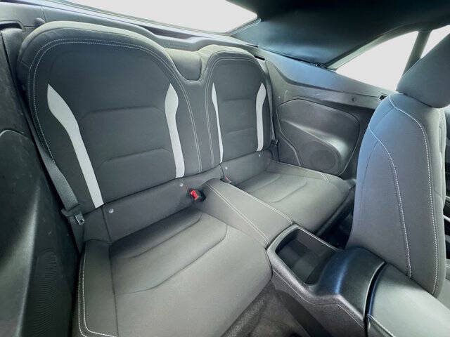 2023 Chevrolet Camaro LT