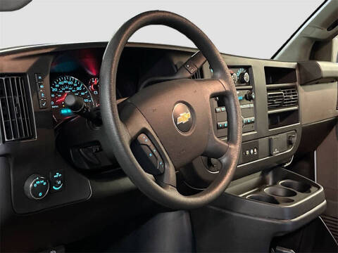 2024 Chevrolet Express 2500