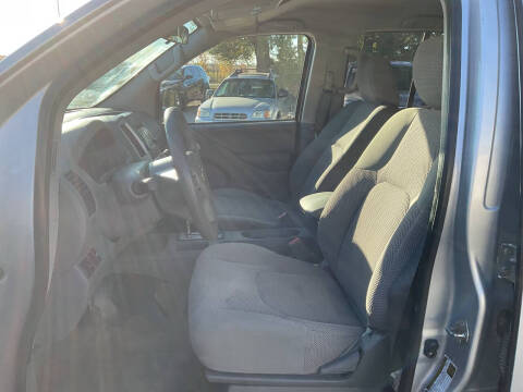 2017 Nissan Frontier SV