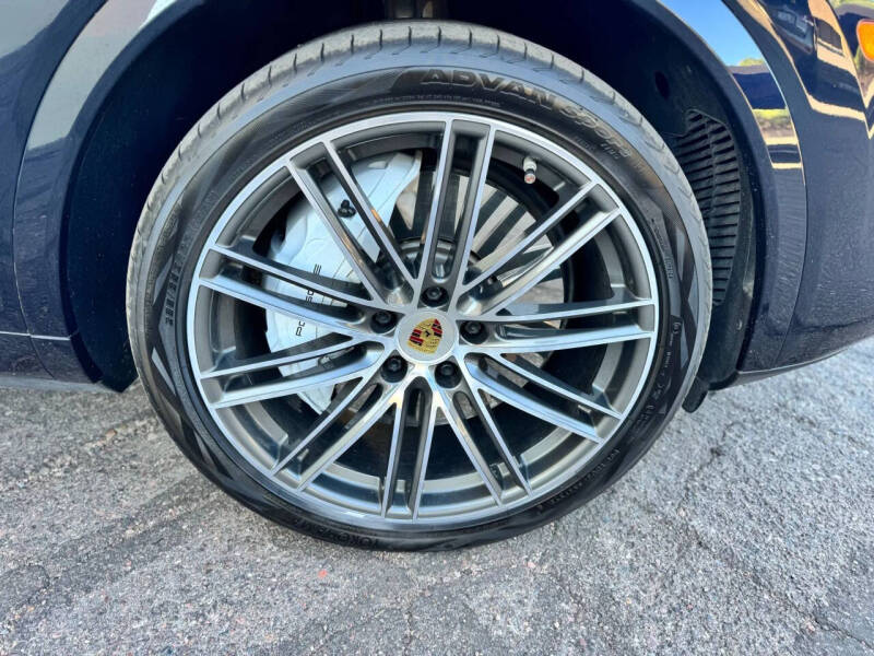 2021 Porsche Cayenne Turbo