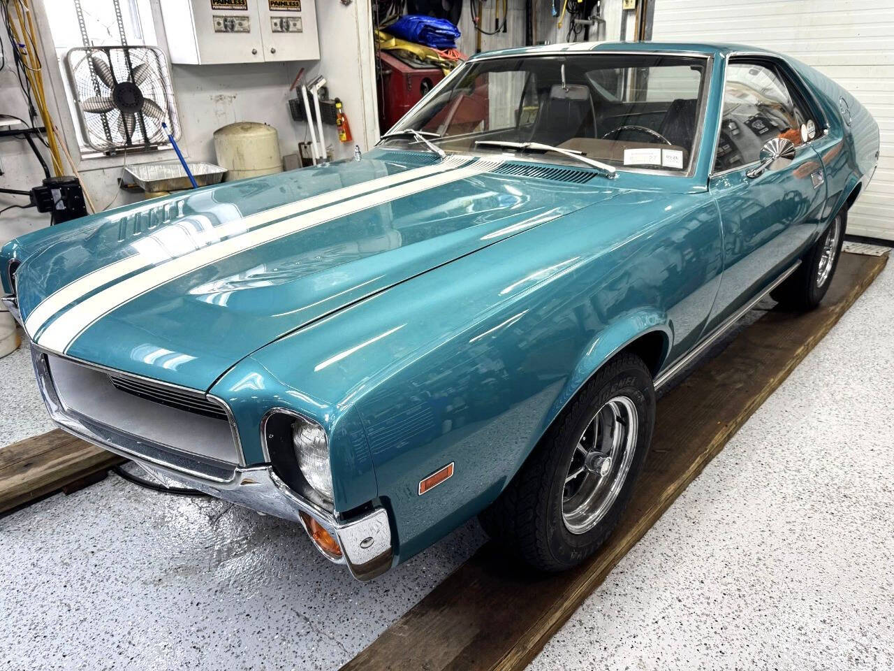1969 AMC AMX 8