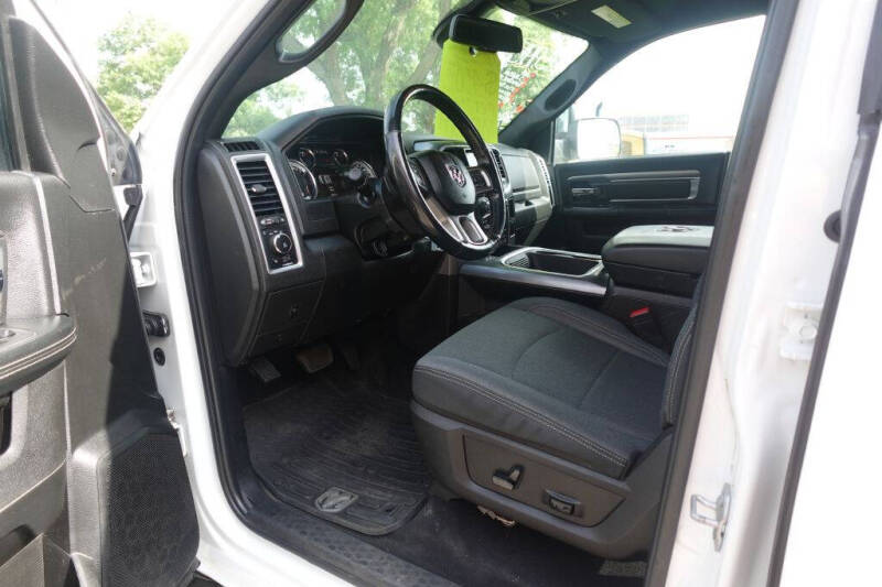 2021 RAM 1500 Classic SLT