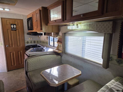 2005 Chevrolet R-Vision Trail Lite Class B