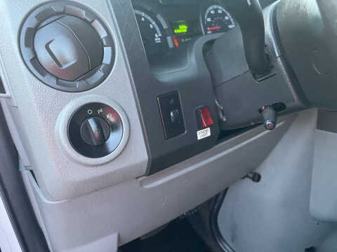 2013 Ford E-Series E-150