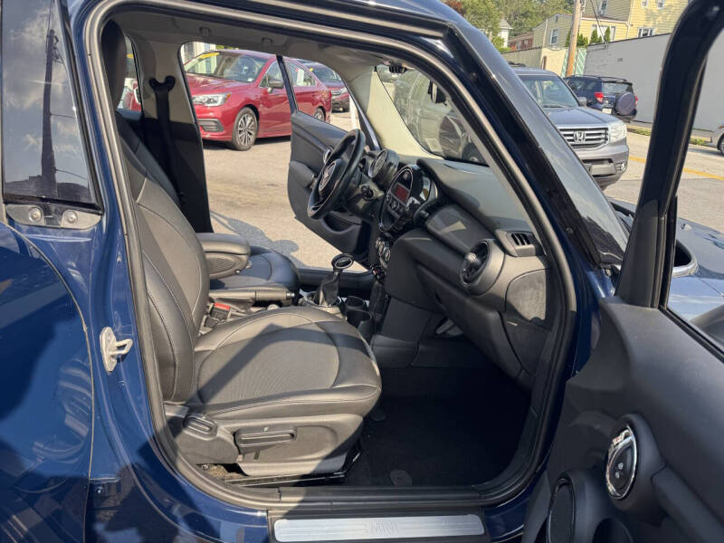 2015 MINI Hardtop 4 Door Cooper