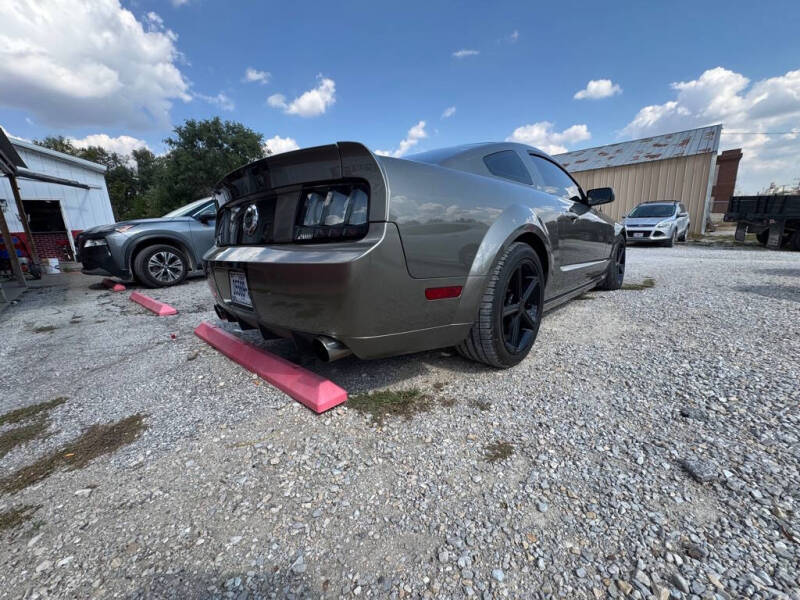 2005 Ford Mustang