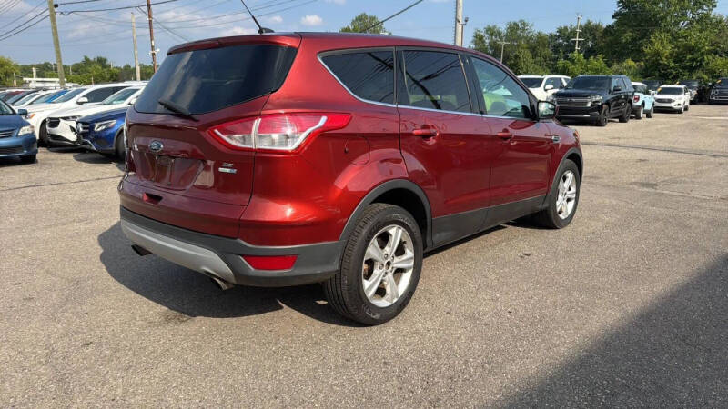 2015 Ford Escape SE