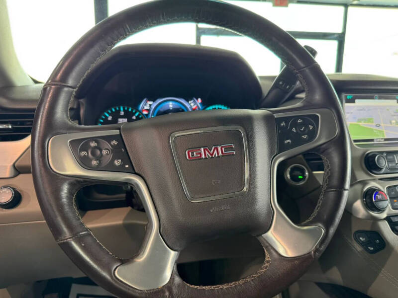 2017 GMC Yukon SLT