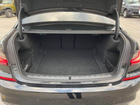 2022 BMW 3 Series 330i