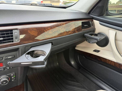2012 BMW 3 Series 328i