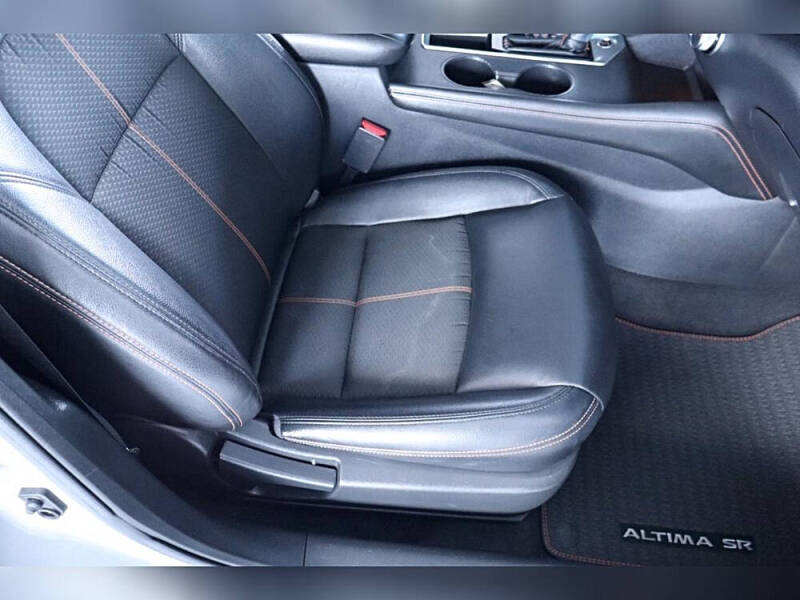 2021 Nissan Altima 2.5 SR