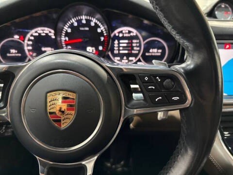 2018 Porsche Panamera