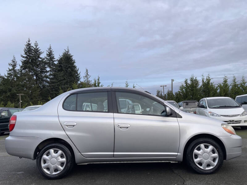 2000 Toyota Platz Echo