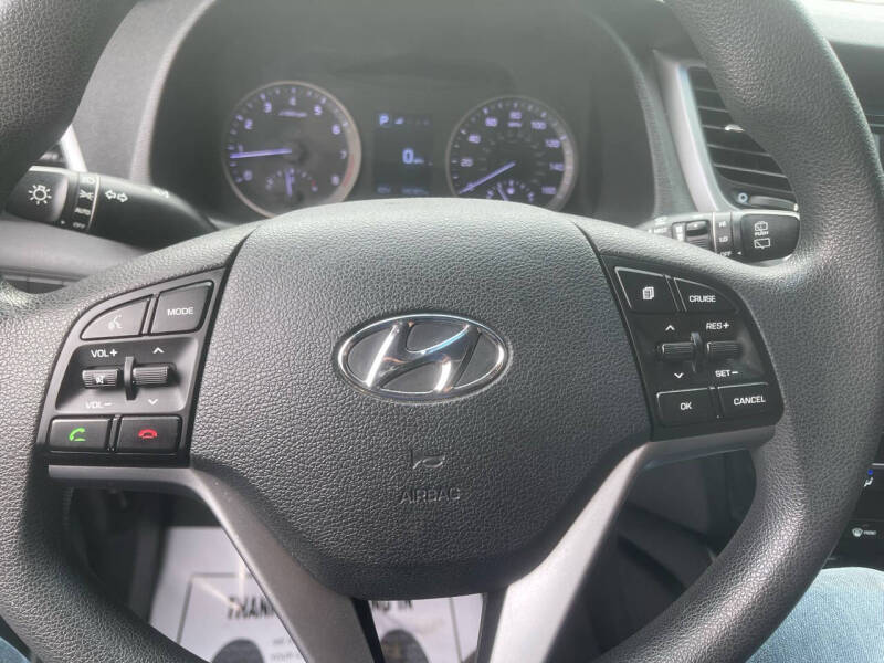 2016 Hyundai Tucson SE