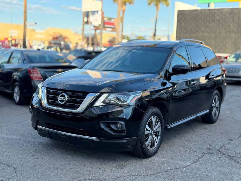 2017 Nissan Pathfinder