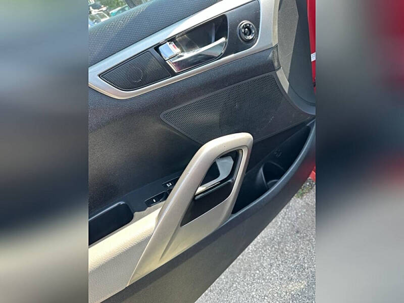 2013 Hyundai Veloster