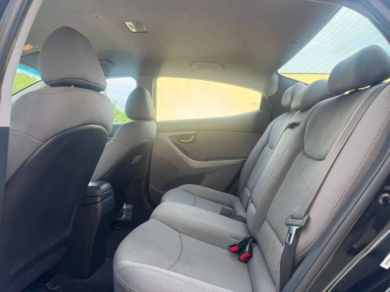 2012 Hyundai Elantra GLS