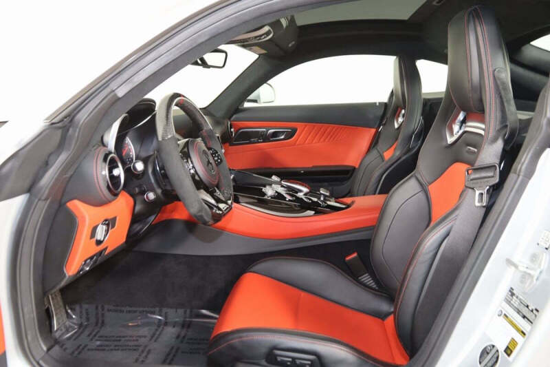 2017 Mercedes-Benz AMG GT