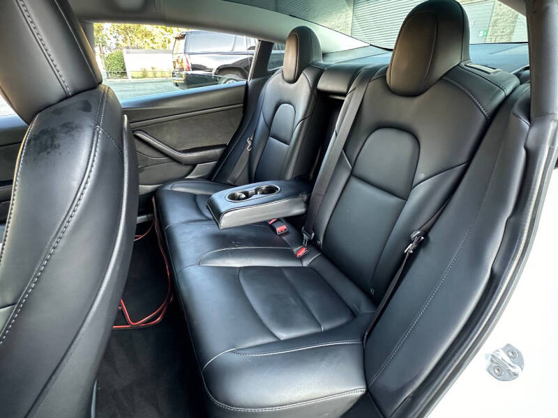 2022 Tesla Model 3 Base photo 16