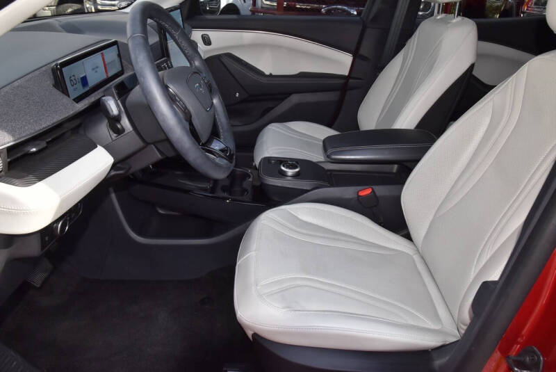 2024 Ford Mustang Mach-E Premium