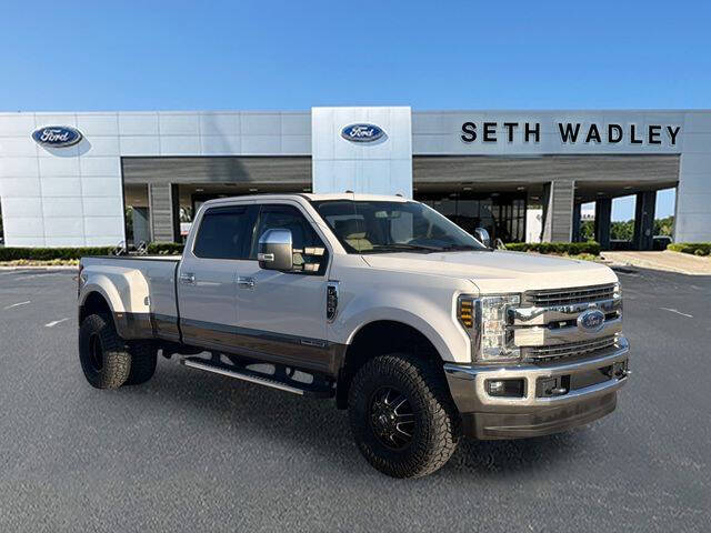 2019 Ford F-350 Super Duty Lariat