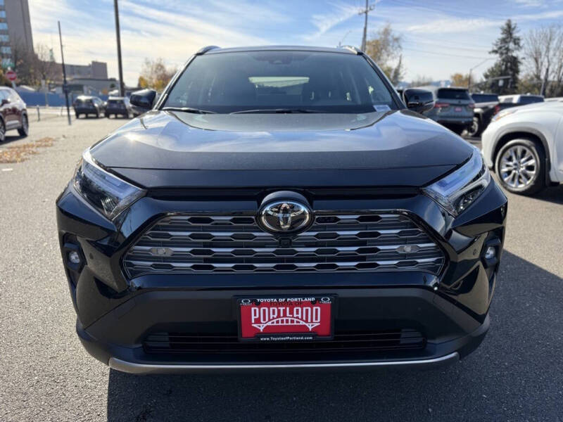 2025 Toyota RAV4 Limited