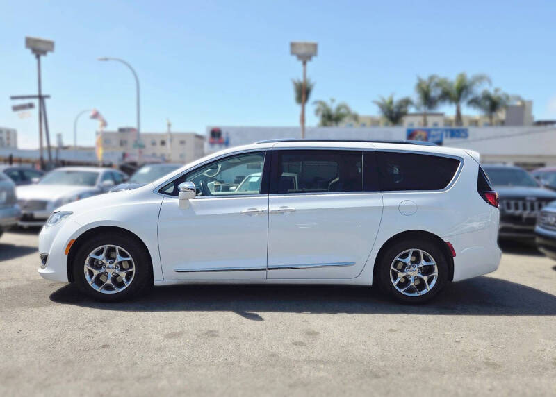 2019 Chrysler Pacifica Limited
