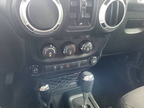 2016 Jeep Wrangler Unlimited Sahara